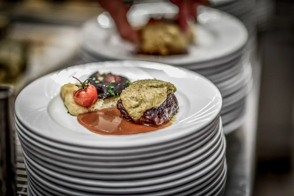 Réception et cuisine C le traiteur